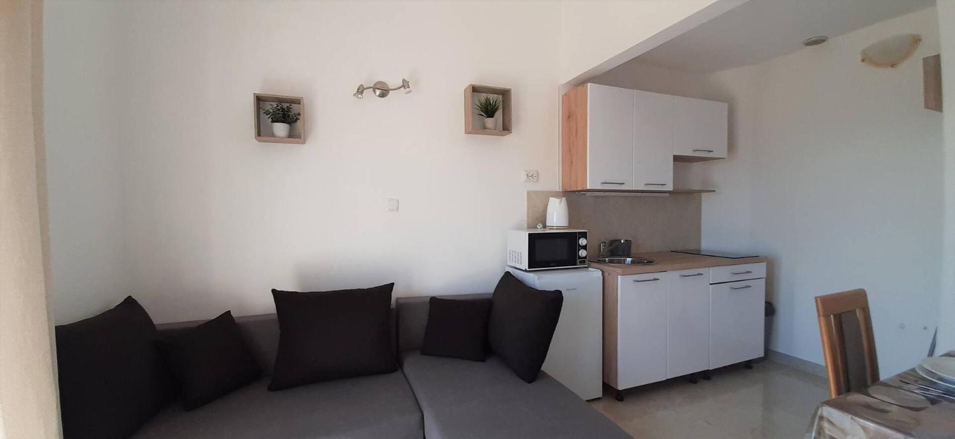 Guest House Helena Close To Beach Krk Town Exteriér fotografie