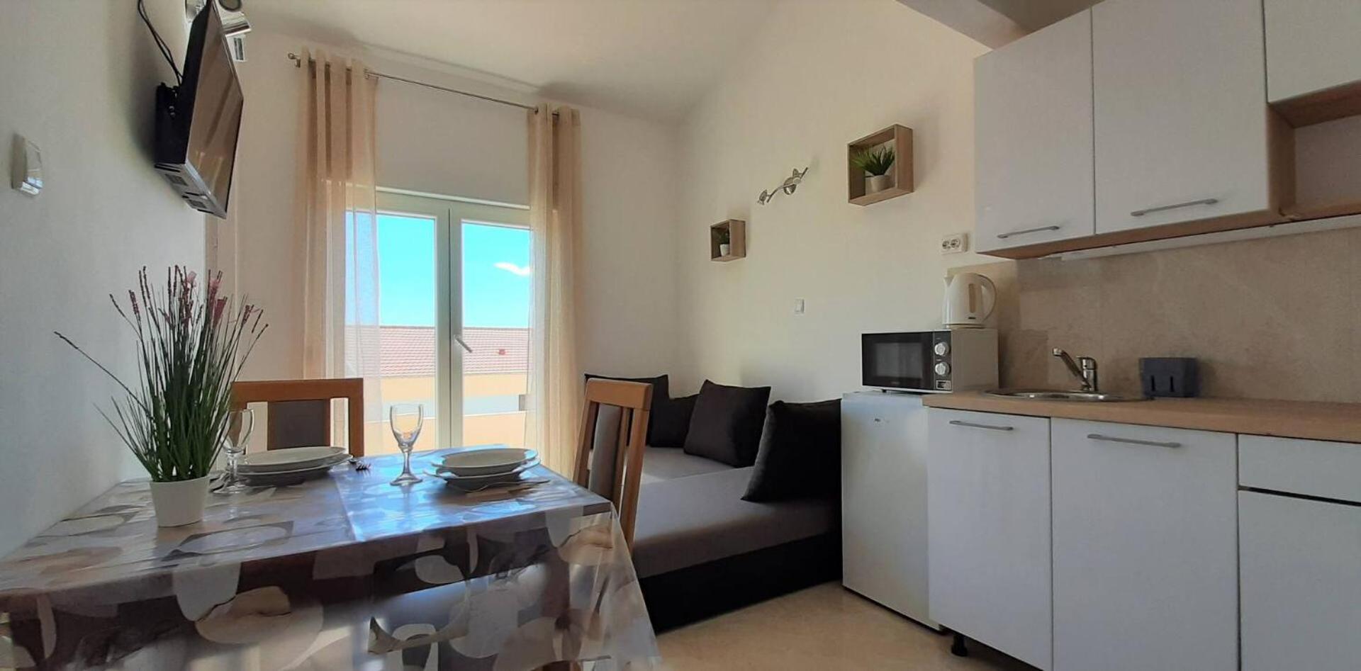 Guest House Helena Close To Beach Krk Town Exteriér fotografie