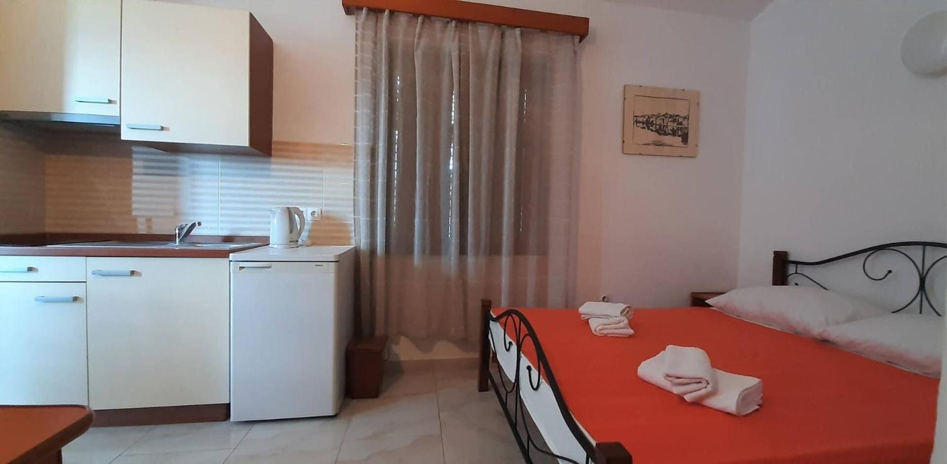 Guest House Helena Close To Beach Krk Town Exteriér fotografie
